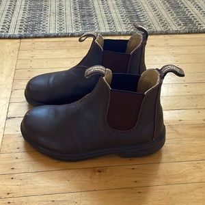 Kids Blunstone boots